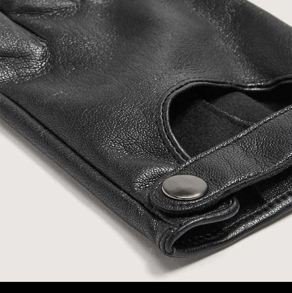 Size 11 Women's Driving Gloves - Picture 4 of 4